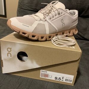 On Running Sand and Rosebrown  Cloud Sneakers Lightweight Mesh